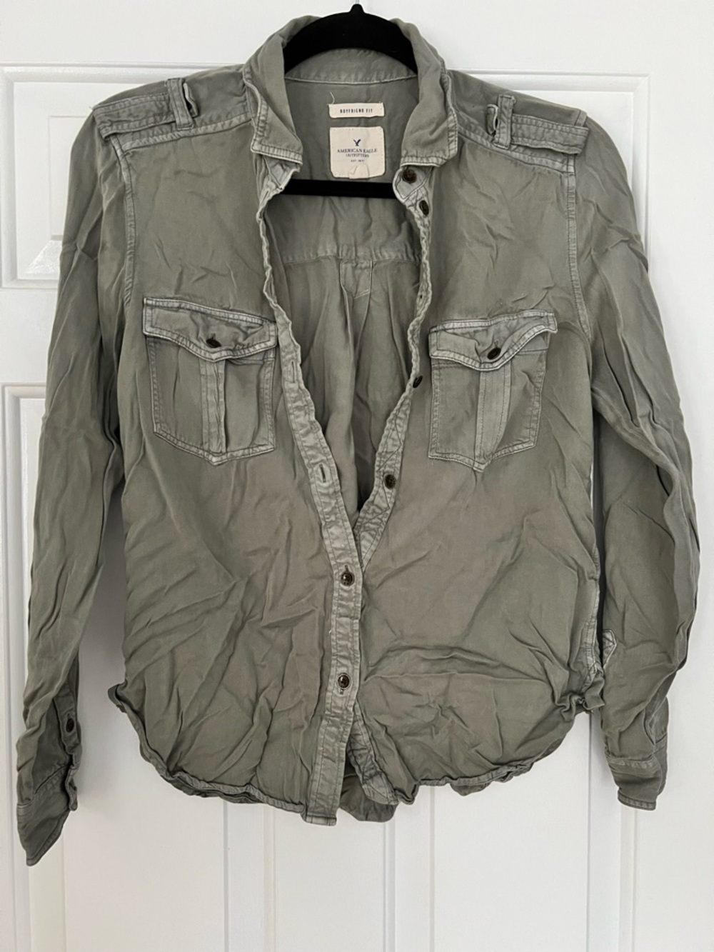 American Eagle Outfitters Sage Green Boyfriend Button-Up